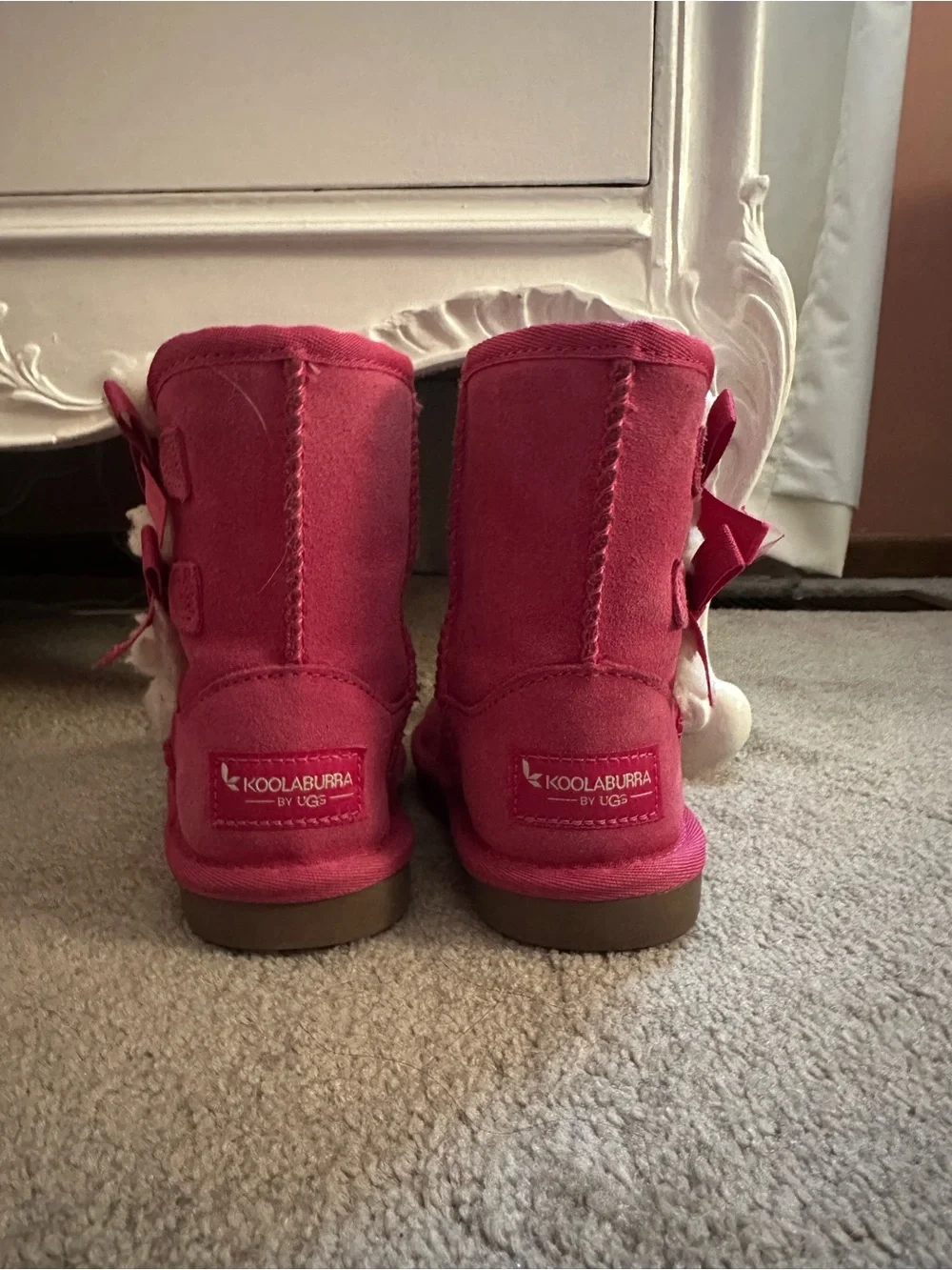 Small pink boot with fleece interior